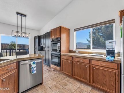 21009 Nine Mile Court, Reno, NV 89508 Photo