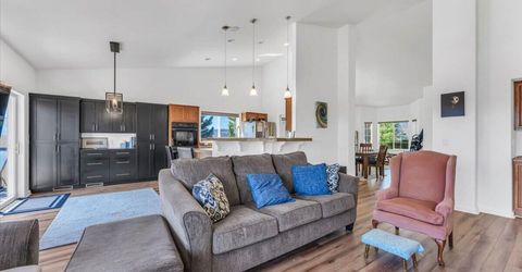 21009 Nine Mile Court, Reno, NV 89508 Photo