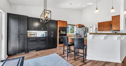 21009 Nine Mile Court, Reno, NV 89508 Photo