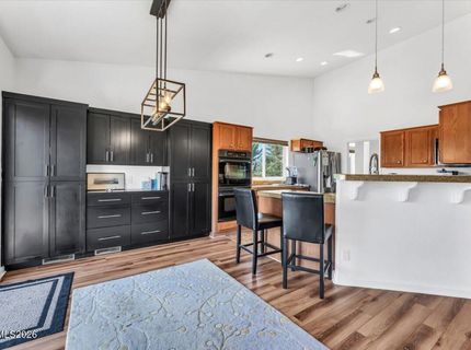 21009 Nine Mile Court, Reno, NV 89508 Photo