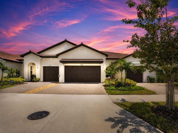 17242 HOLLY WELL AVENUE , WIMAUMA, FL 33598