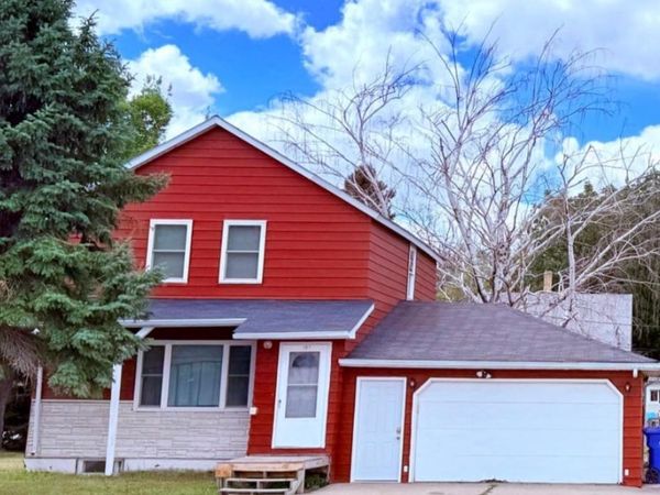 107 7th Street SE, Dilworth, MN 56529