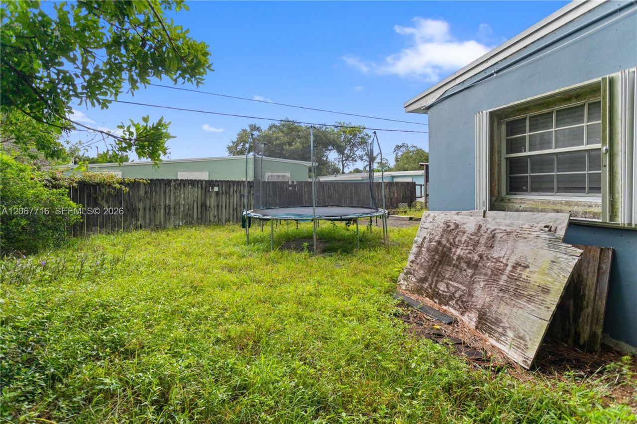 3125 SW 15th St , Fort Lauderdale, FL 33312 Photo
