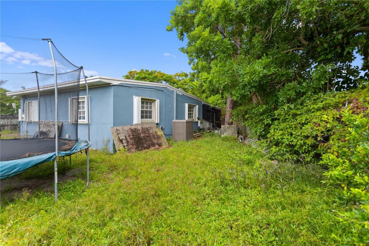 3125 SW 15th St , Fort Lauderdale, FL 33312 Photo