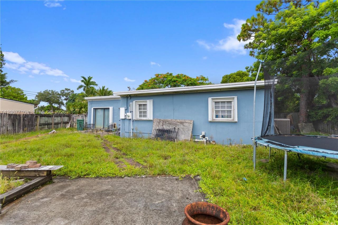 3125 SW 15th St , Fort Lauderdale, FL 33312 Photo
