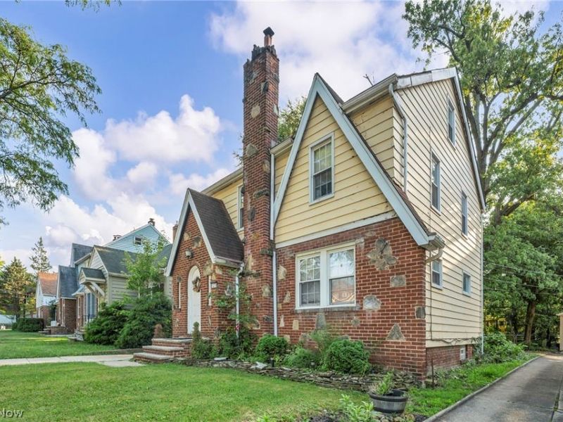 1270 Plainfield Road, South Euclid, OH 44121 Photo 2