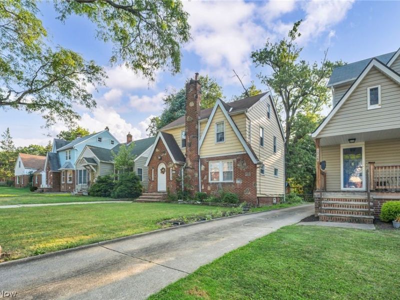1270 Plainfield Road, South Euclid, OH 44121 Photo 4