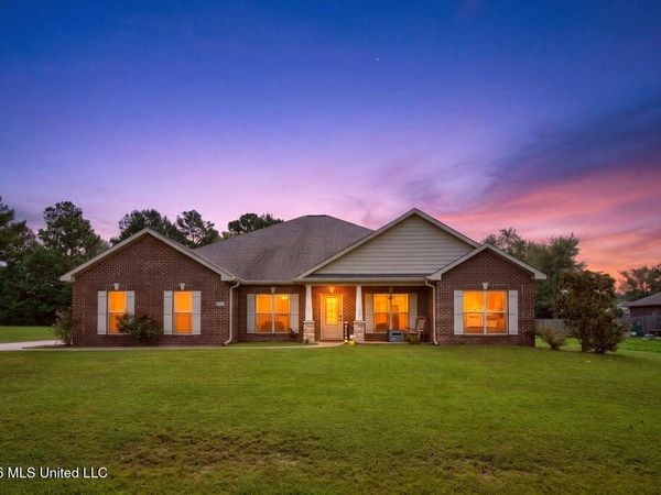 12112 Poplar Drive, Vancleave, MS 39565