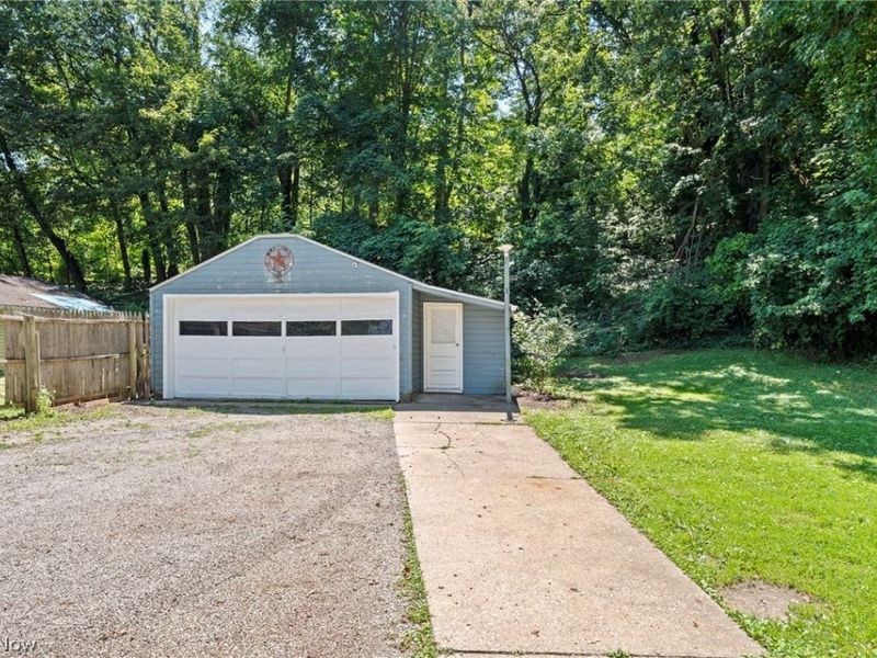 2318 Mogadore Road, Akron, OH 44312 Photo 30