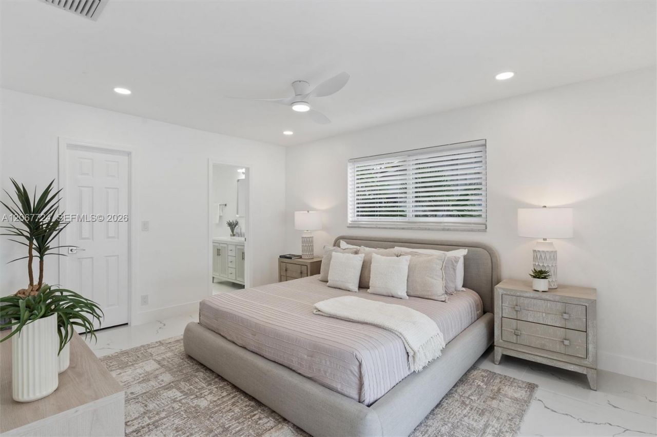 5711 NE 20th Ter, Fort Lauderdale, FL 33308 Photo