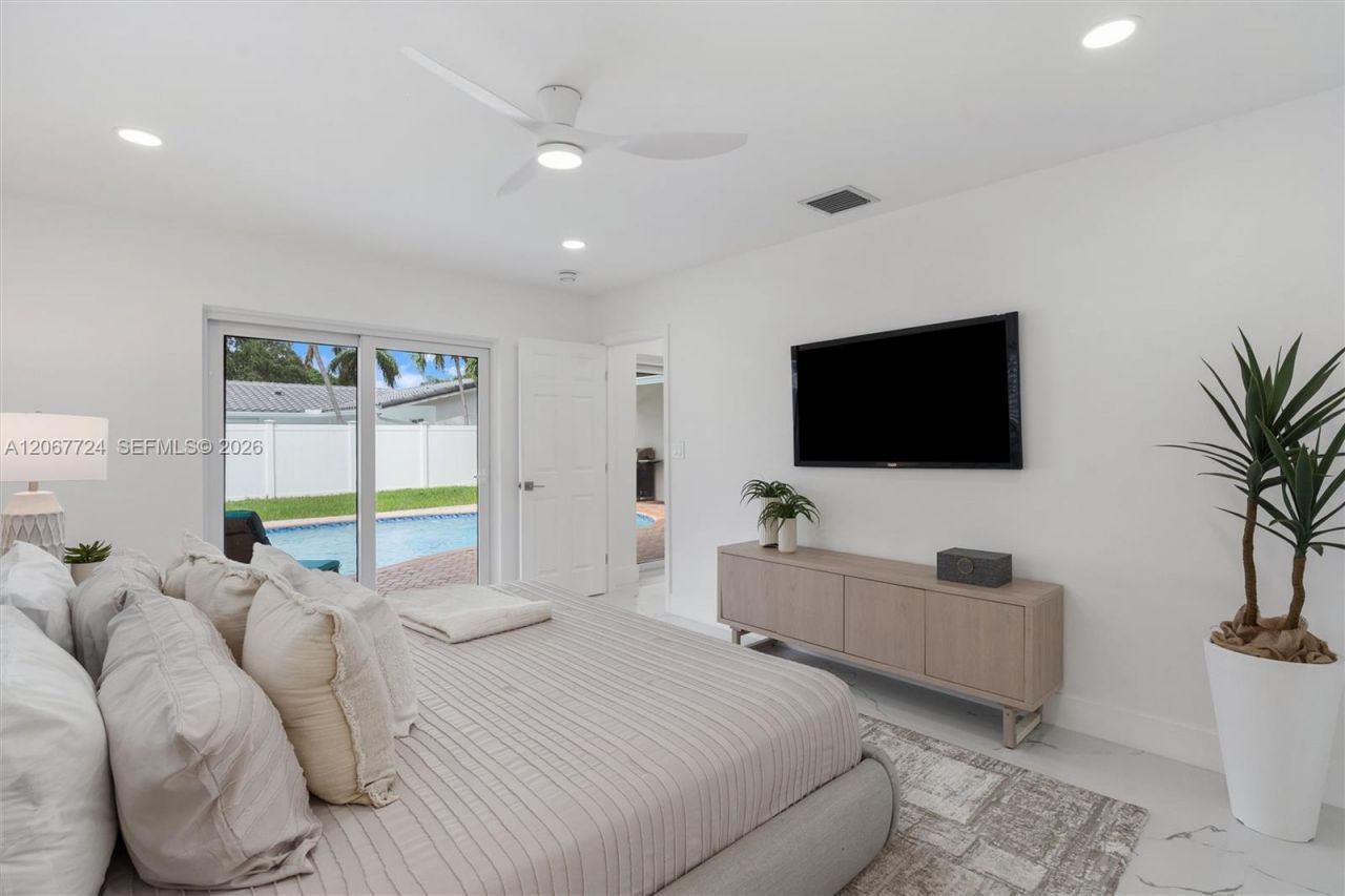 5711 NE 20th Ter, Fort Lauderdale, FL 33308 Photo