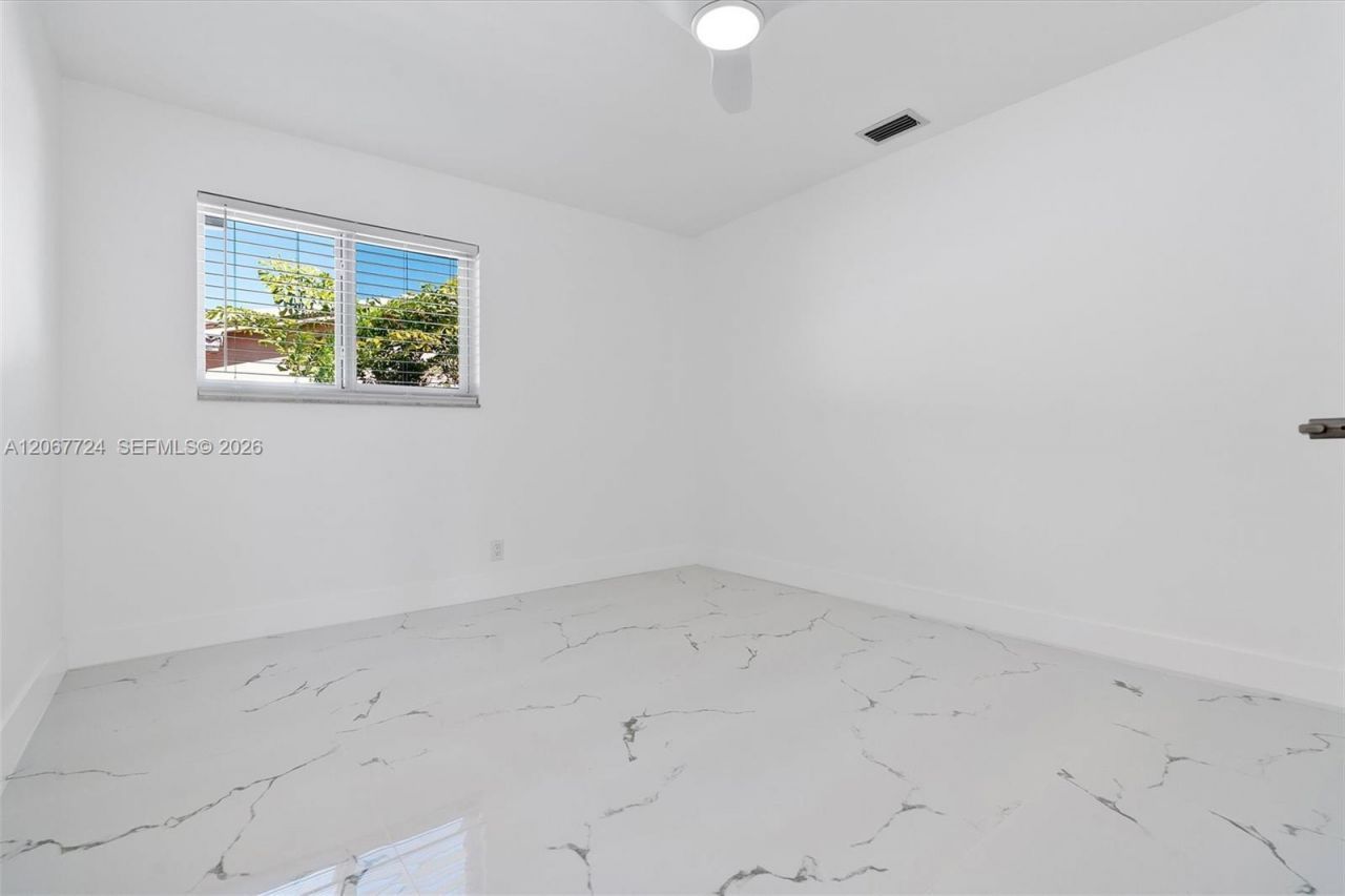 5711 NE 20th Ter, Fort Lauderdale, FL 33308 Photo