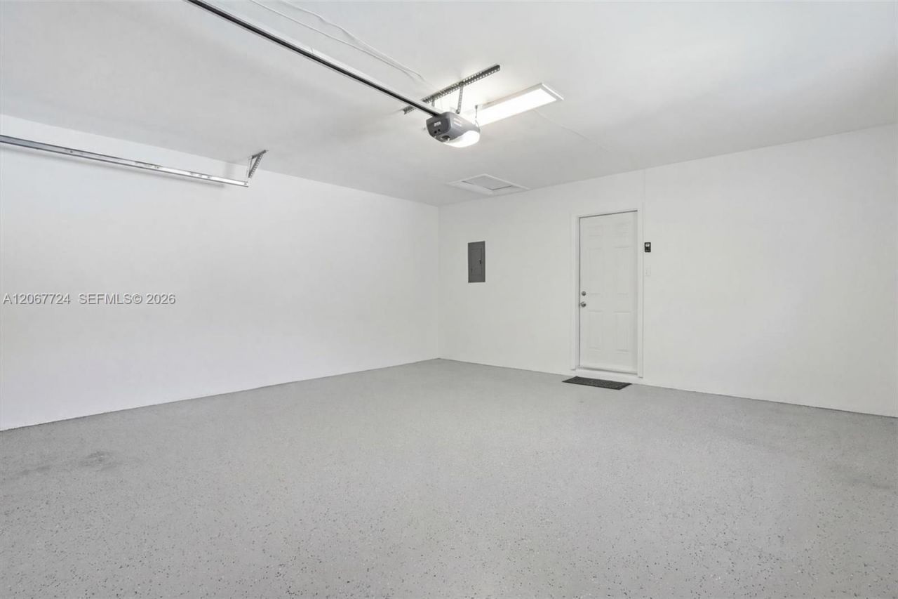 5711 NE 20th Ter, Fort Lauderdale, FL 33308 Photo
