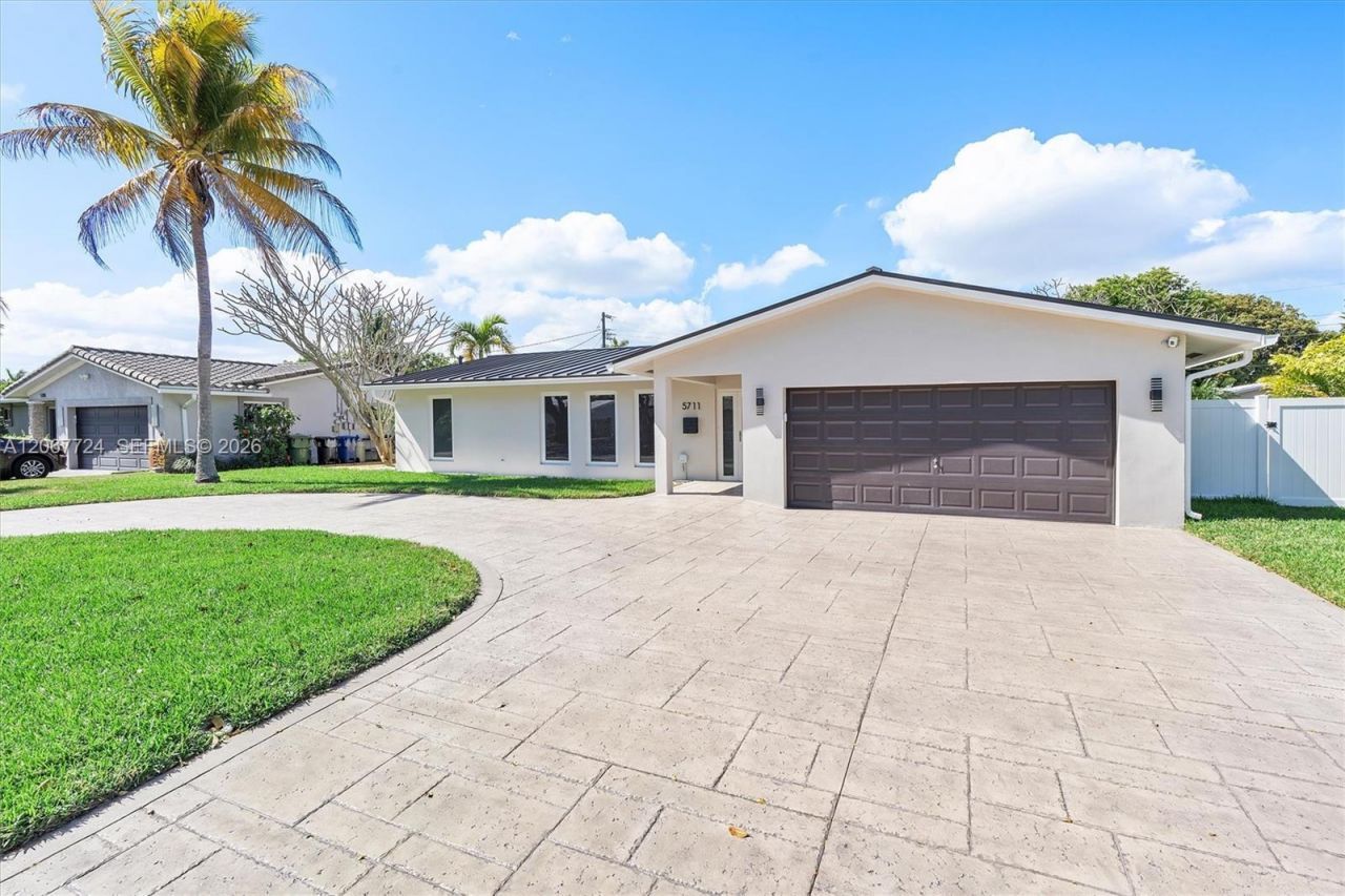5711 NE 20th Ter, Fort Lauderdale, FL 33308 Photo