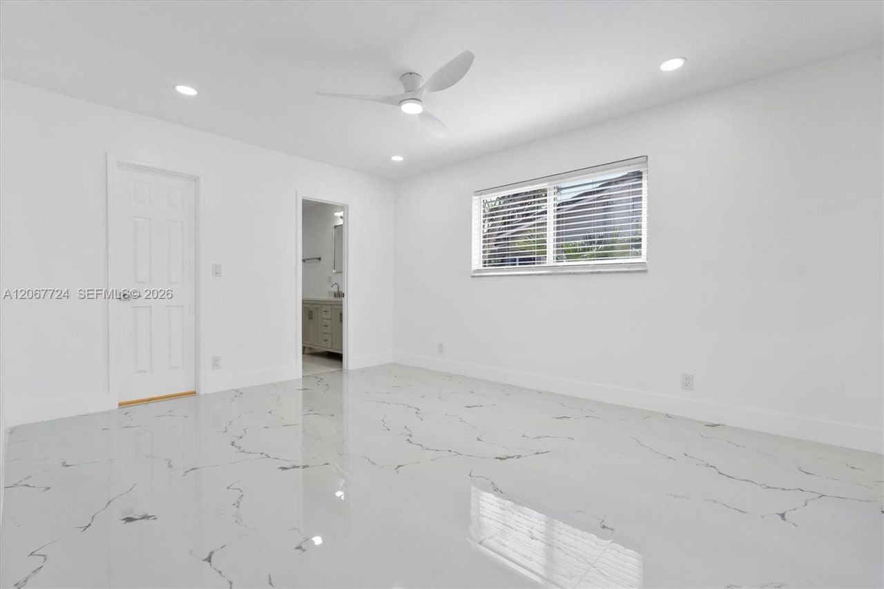 5711 NE 20th Ter, Fort Lauderdale, FL 33308 Photo