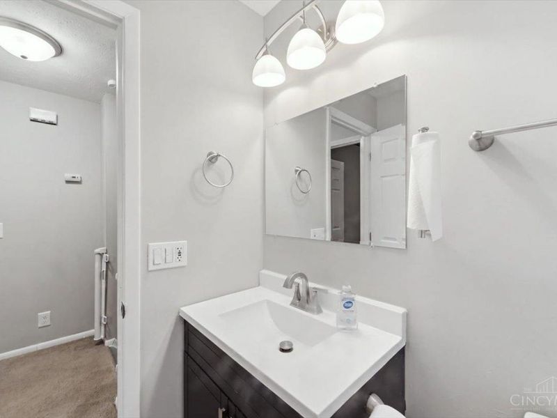 2343 Fairgreen Drive, Green Township, OH 45238 Photo 10