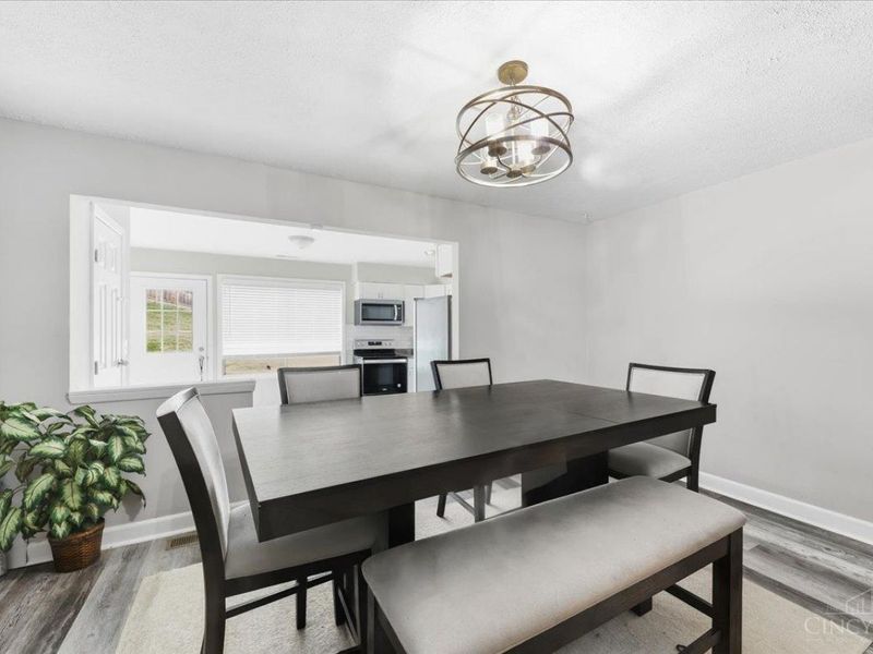 2343 Fairgreen Drive, Green Township, OH 45238 Photo 4