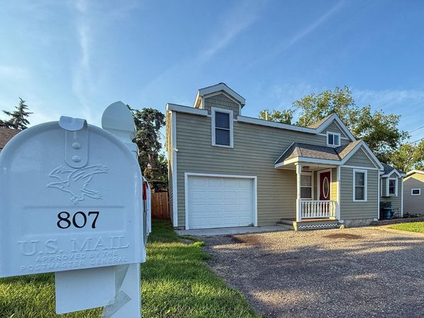 807 21st Street NW, Bemidji, MN 56601