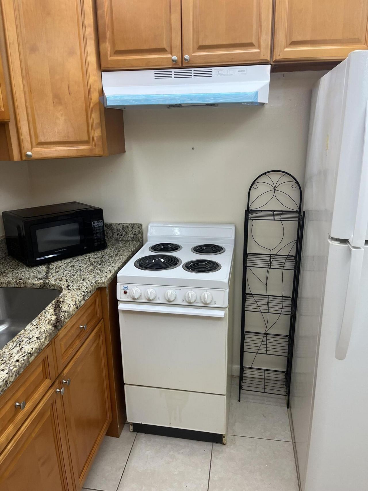 50 Dorchester Way, Unit c, West Palm Beach, FL 33417 Photo