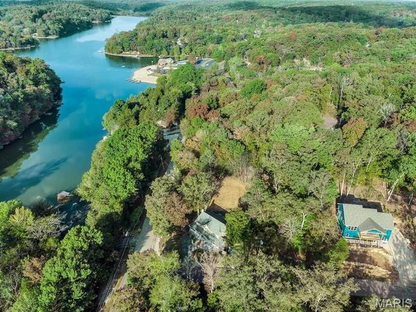 417 Marina Drive, Lake Sherwood, MO 63357