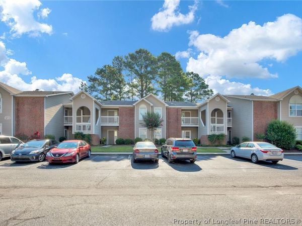 672 Bartons Landing Place, Unit 8, Fayetteville, NC 28314