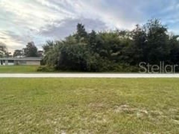 718 (BLOCK 124 LOT 9) PARK AVENUE , INDIAN LAKE ESTATES, FL 33855