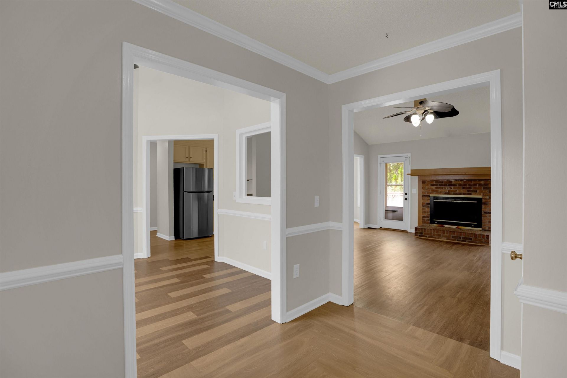 310 Quoin Court  Photo 4