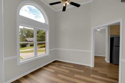 310 Quoin Court  photo 4