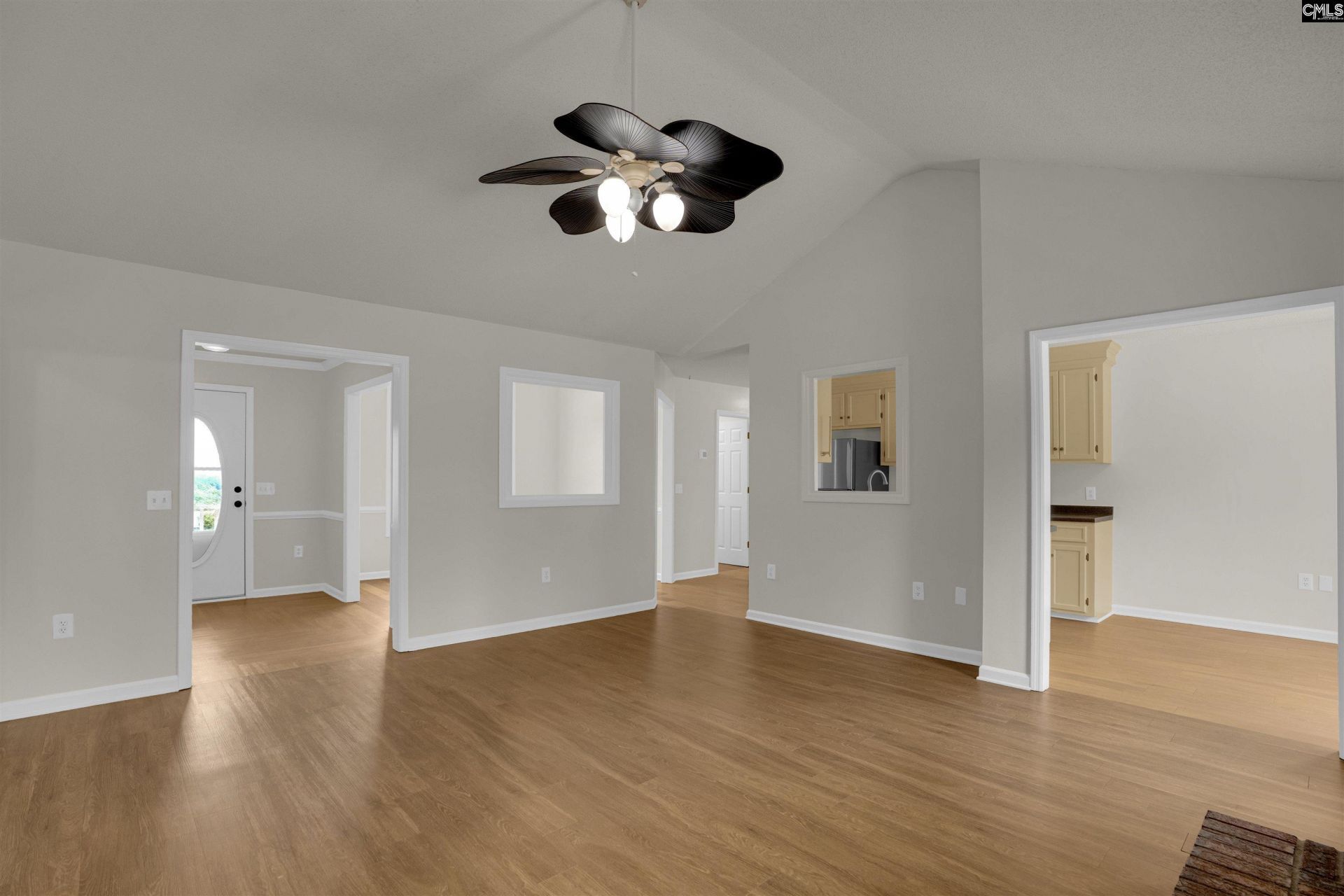 310 Quoin Court  Photo 9