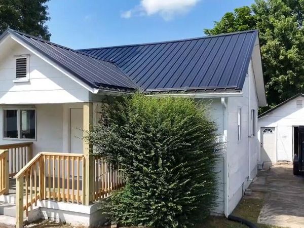 910 Robertson Street, Kingsport, TN 37660