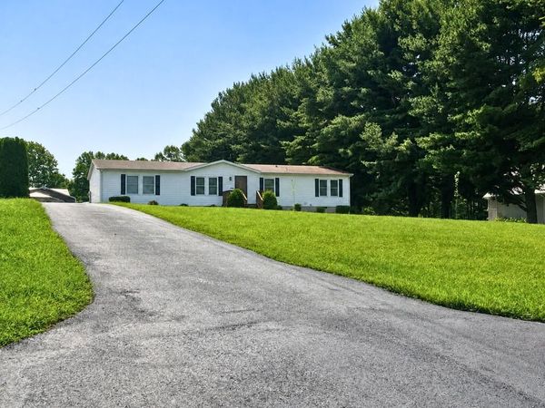 10106 Spring Creek, Cookeville, TN 38506