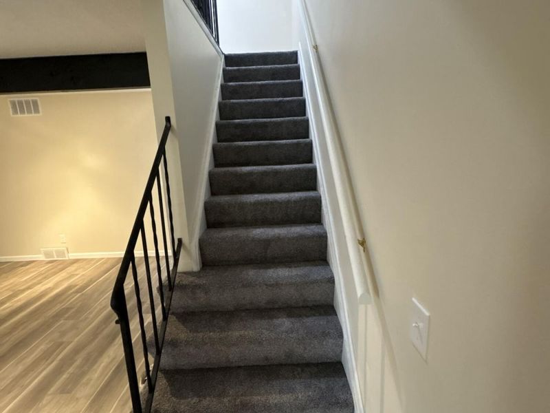 1599 McNaughten Road, Columbus, OH 43232 Photo 7