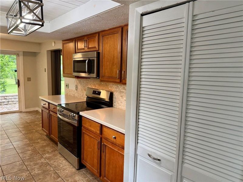 14360 Walking Stick Way , Strongsville, OH 44136 Photo 13