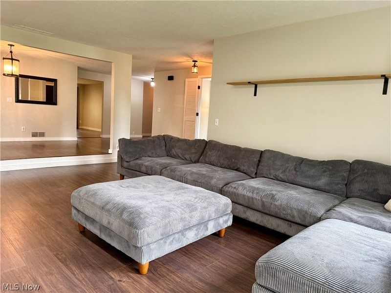 14360 Walking Stick Way , Strongsville, OH 44136 Photo 5