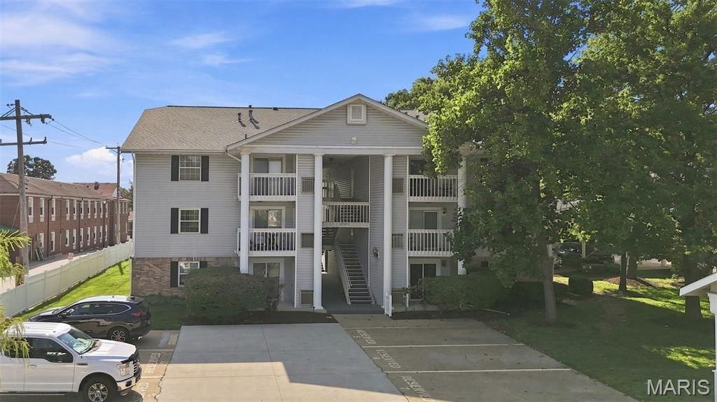 667 S Kirkwood Road , Unit 202, Saint Louis, MO 63122 Main Photo