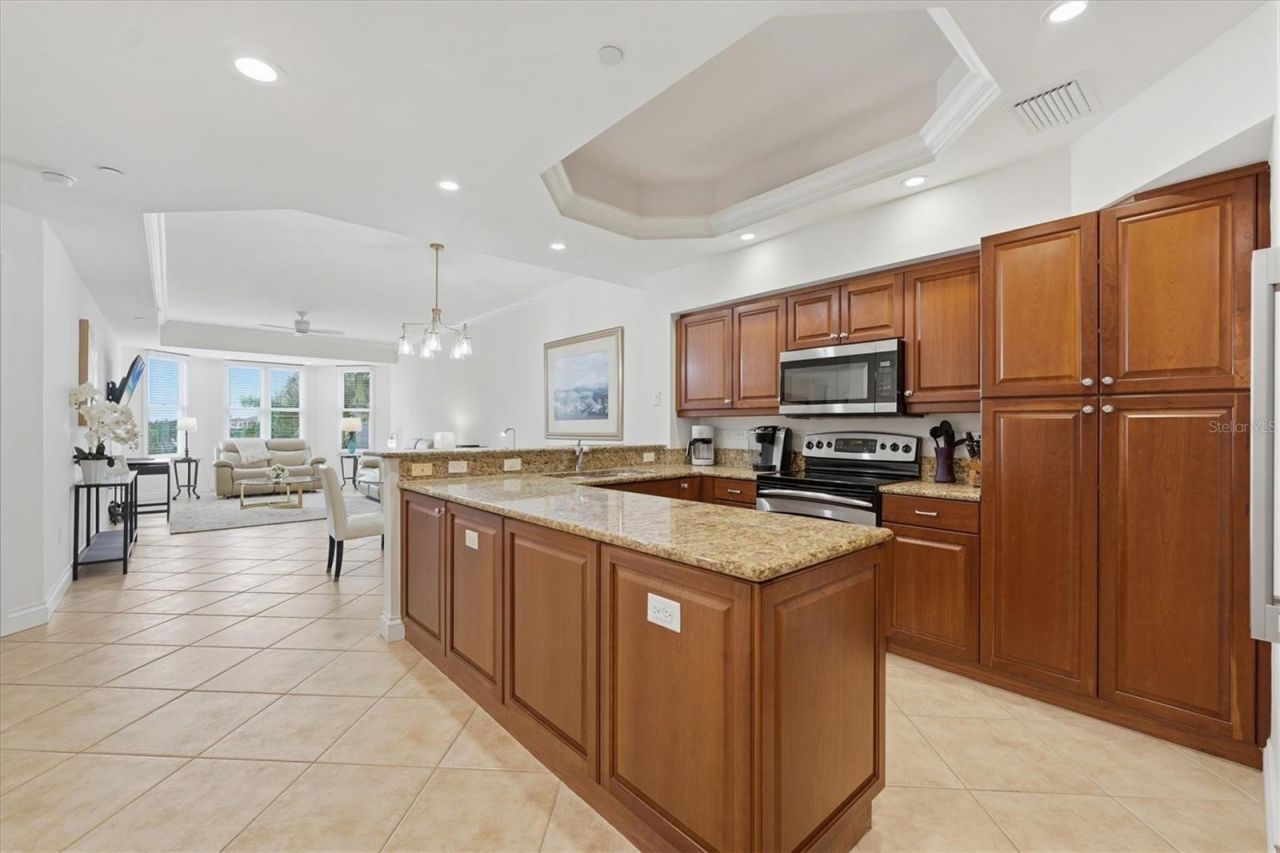 8111 Lakewood Main Street, Unit 306, Lakewood Ranch, FL 34202 Photo