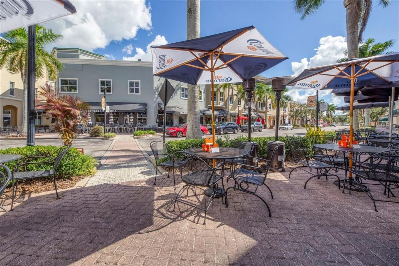 8111 Lakewood Main Street, Unit 306, Lakewood Ranch, FL 34202 Photo