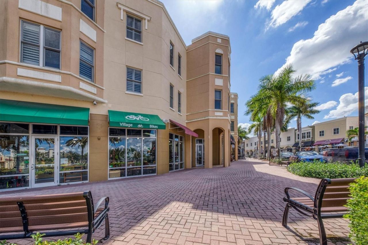 8111 Lakewood Main Street, Unit 306, Lakewood Ranch, FL 34202 Photo
