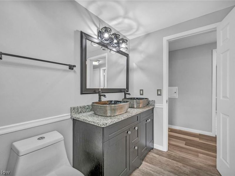 28610 Lynhaven Drive , North Olmsted, OH 44070 Photo 32