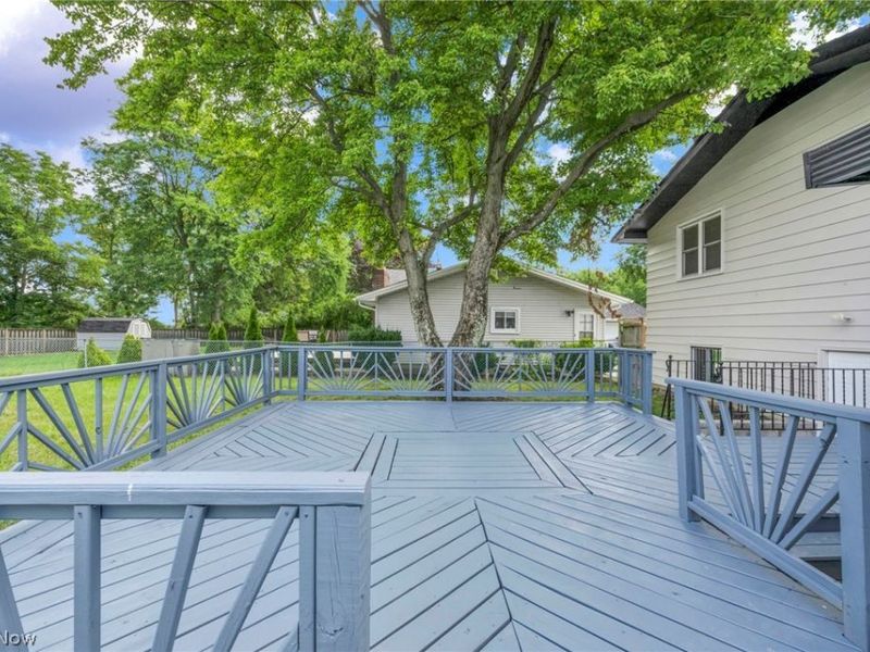 28610 Lynhaven Drive , North Olmsted, OH 44070 Photo 45