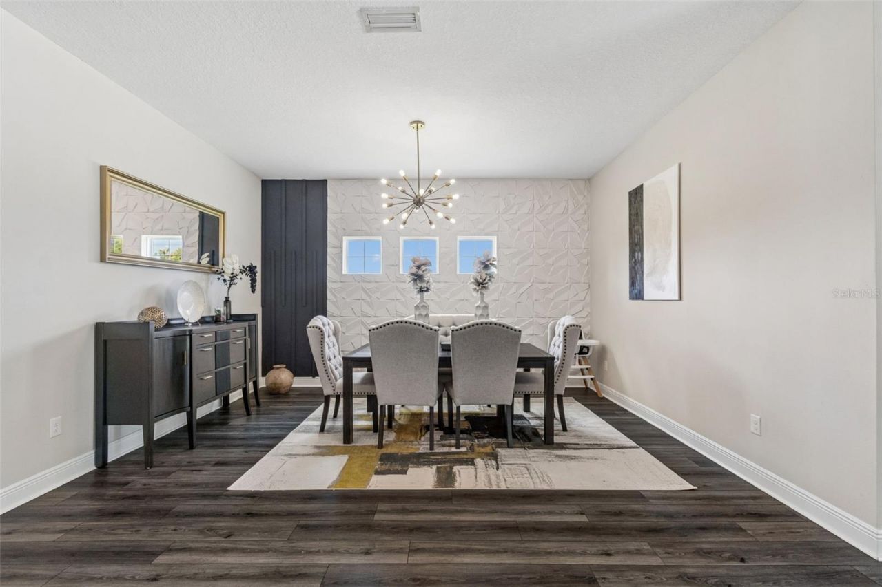 10597 Meadowrun Drive, Lithia, FL 33547 Photo