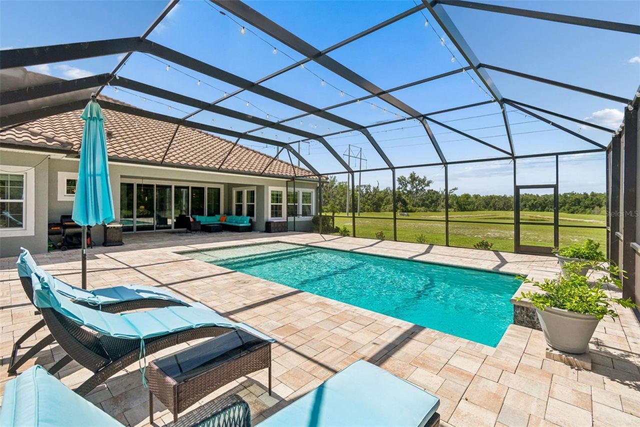 10597 Meadowrun Drive, Lithia, FL 33547 Photo