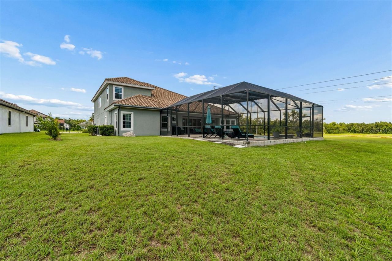 10597 Meadowrun Drive, Lithia, FL 33547 Photo
