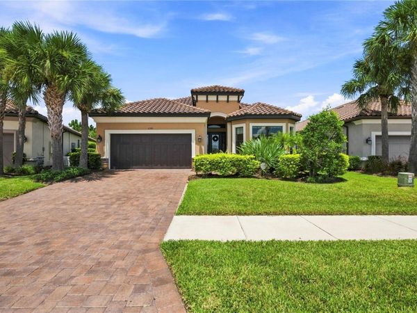 11301 JUGLANS DRIVE , ODESSA, FL 33556