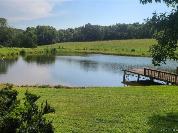 25098 J Highway, Versailles, MO 65084