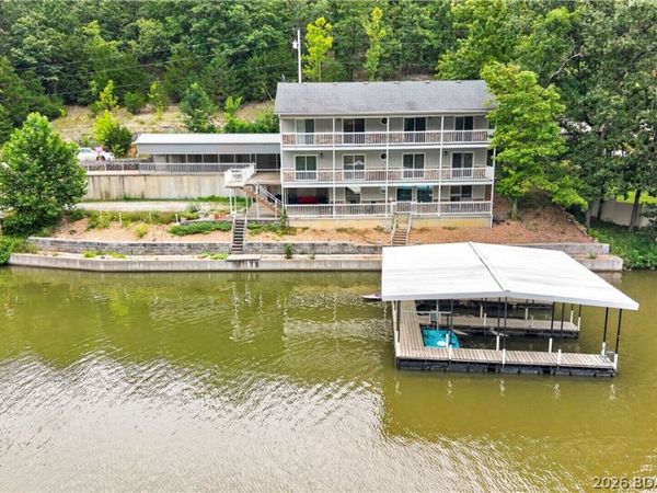 29 Vine Street, Edwards, MO 65326