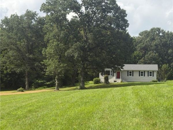 22706 Cox Road, North Dinwiddie, VA 23803