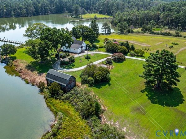 157 Hazzard Lane, Lancaster, VA 22503