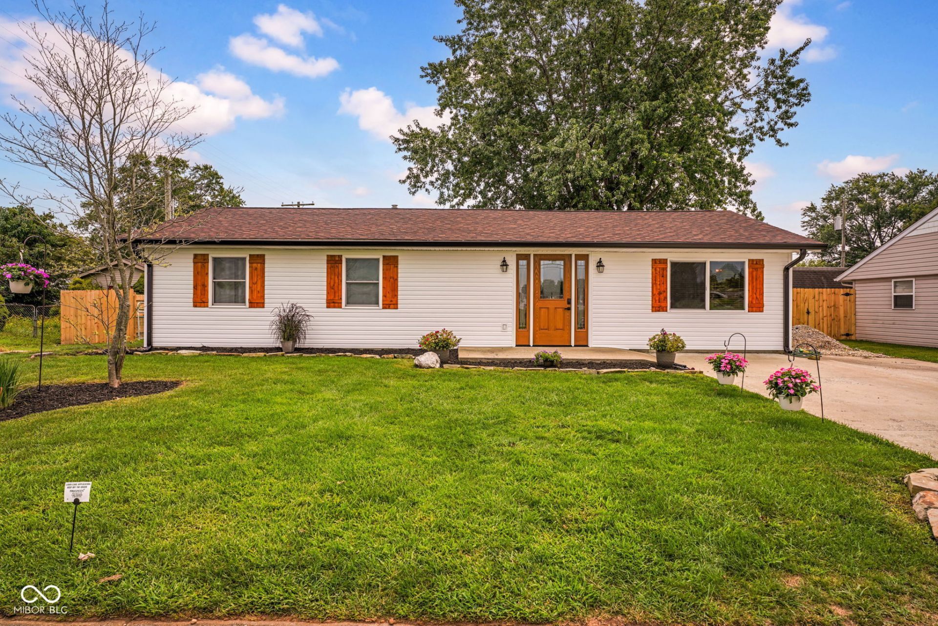 1010 Shelby Street, Edinburgh, IN 46124 Main Photo