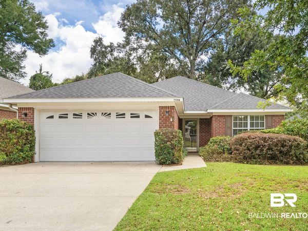 7596 Avery Ln, Daphne, AL 36526